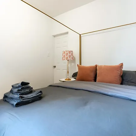 Prestige Nyc Suite